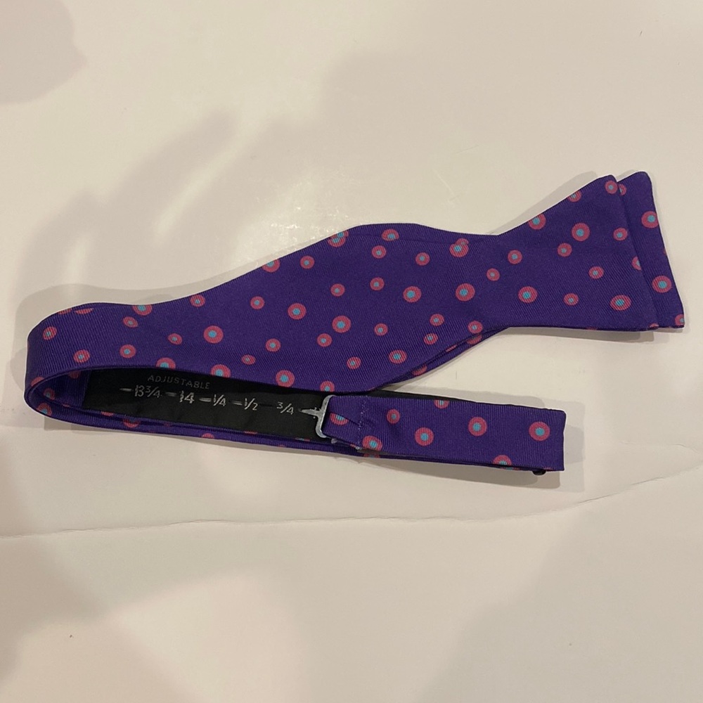 Neiman Marcus Purple & Pink dot adjustable bow tie.